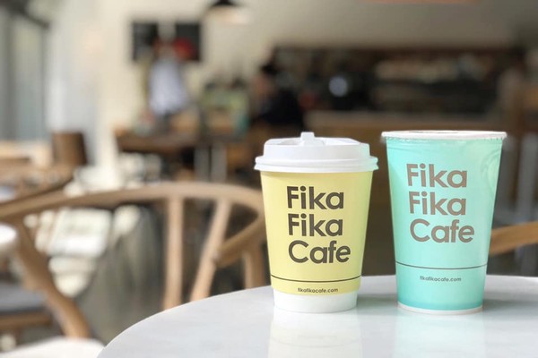 ▲Fika Fika Cafe聖誕節指定飲品買一送一。(圖／取自Fika Fika Cafe臉書)