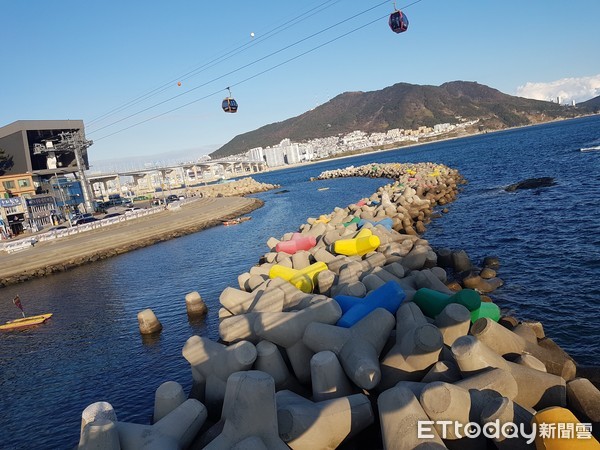 大悟書店,碧蹄站廢棄鐵道,松島,銀杏路,天空公園。（圖／記者楊蕎綺攝）