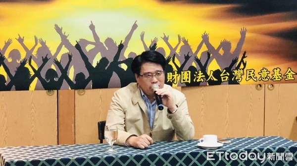 ▲▼民進黨主席參選人、台灣民意基金會董事長游盈隆。（圖／記者陶本和攝）