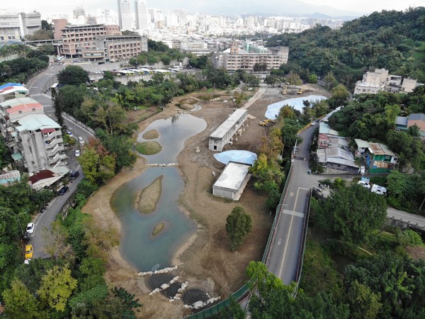 ▼永春陂濕地公園大部分的生態水域已完成。（圖／大地處提供）