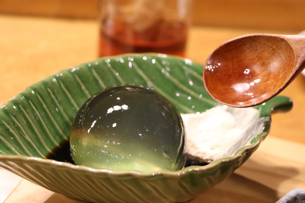 ▲▼水信玄餅是日本傳統甜點。（圖／快樂的過每一天提供）