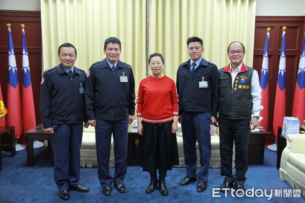 ▲空軍教準部指揮官李廷盛中將(左二)拜會徐榛蔚縣長.（圖／花蓮縣政府提供，下同）