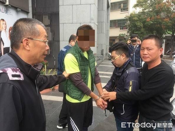 ▲吸毒男子隨身帶30個保險套,遭警盤查起獲毒品一包             。（圖／記者吳奕靖翻攝）