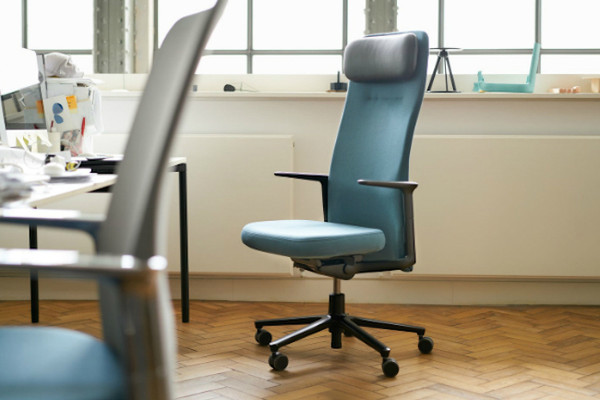 最美丽的办公椅Pacific Chair　连挑剔的苹果公司都指定