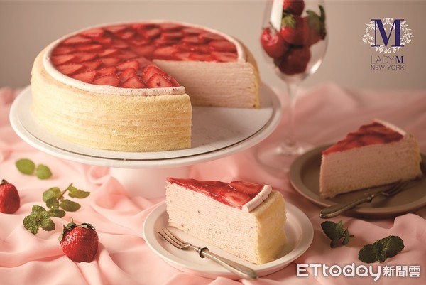 ▲Lady M全球獨家的草莓香緹千層蛋糕。(圖／Lady M提供)