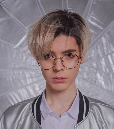 ▲《歌手2019》外籍歌手是來自俄羅斯的克里斯（Kristian Kostov）。（圖／翻攝自克里斯Instagram）