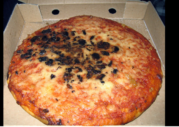 ▲▼蘇格蘭炸pizza。（圖／翻攝自維基百科）