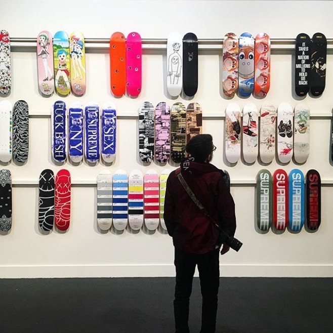 ▲Supreme滑板收藏家拍賣滑板。（圖／翻攝自Sotheby`s）