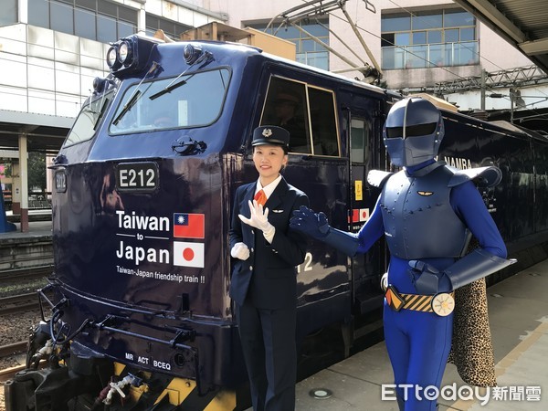 ▲南海電鐵彩繪列車。（圖／記者賴文萱攝）