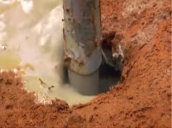 ▲▼巴西發現超巨型蟻穴。（圖／翻攝自YouTube／KYLYKaHYT）