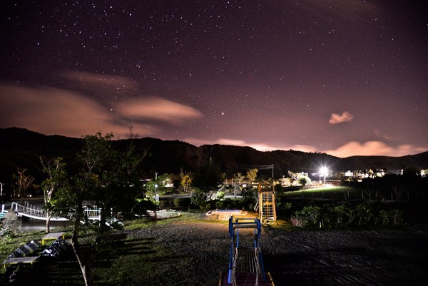 ▲▼  墾丁四重溪星空秘境！隱藏版露營地能看銀河、賞流星（圖／I Taiwan Life玩樂創意）