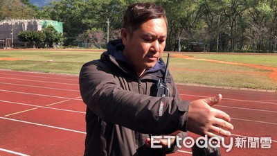 以命相搏！勇消伍程嶸曾受困絕望想錄遺言　搭黑鷹獲救留下英雄淚