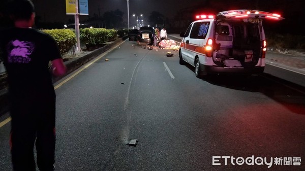 ▲機車騎士逆向行駛內側道　與自小客車擦撞身亡▼             。（圖／記者陳崑福翻攝）