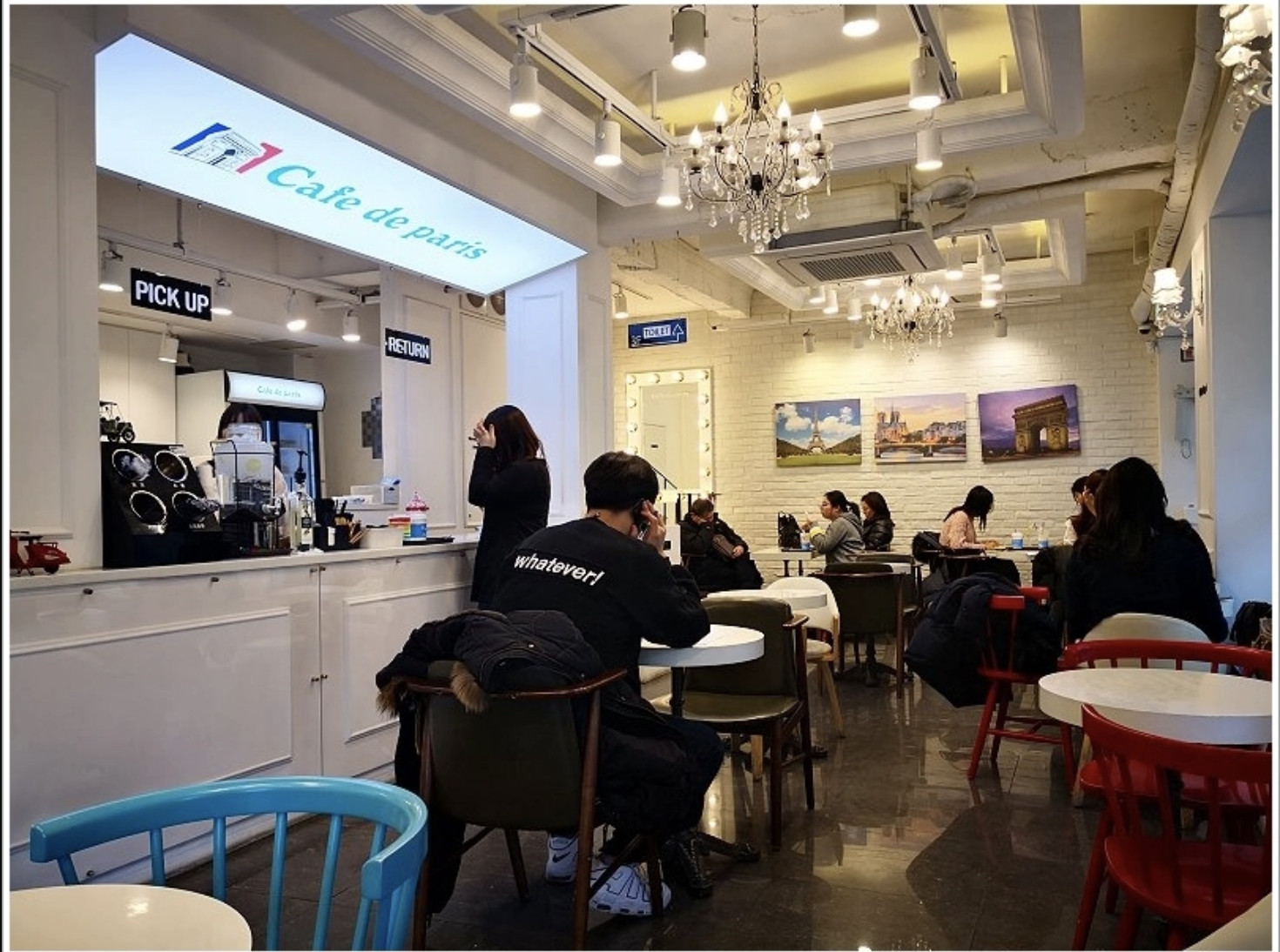 ▲▼韓國首爾Cafe de Paris明洞店。（圖／大口老師的走跳學堂 提供）