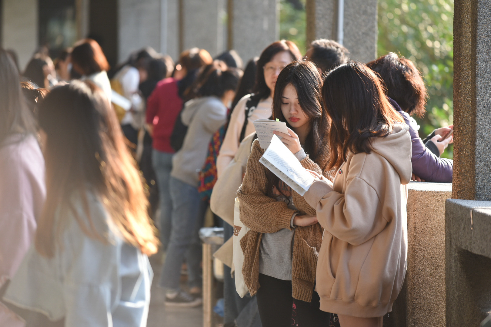 ▲▼大學學測登場，考生準備應試。大考,考試,學測,指考。（圖／記者林敬旻攝）