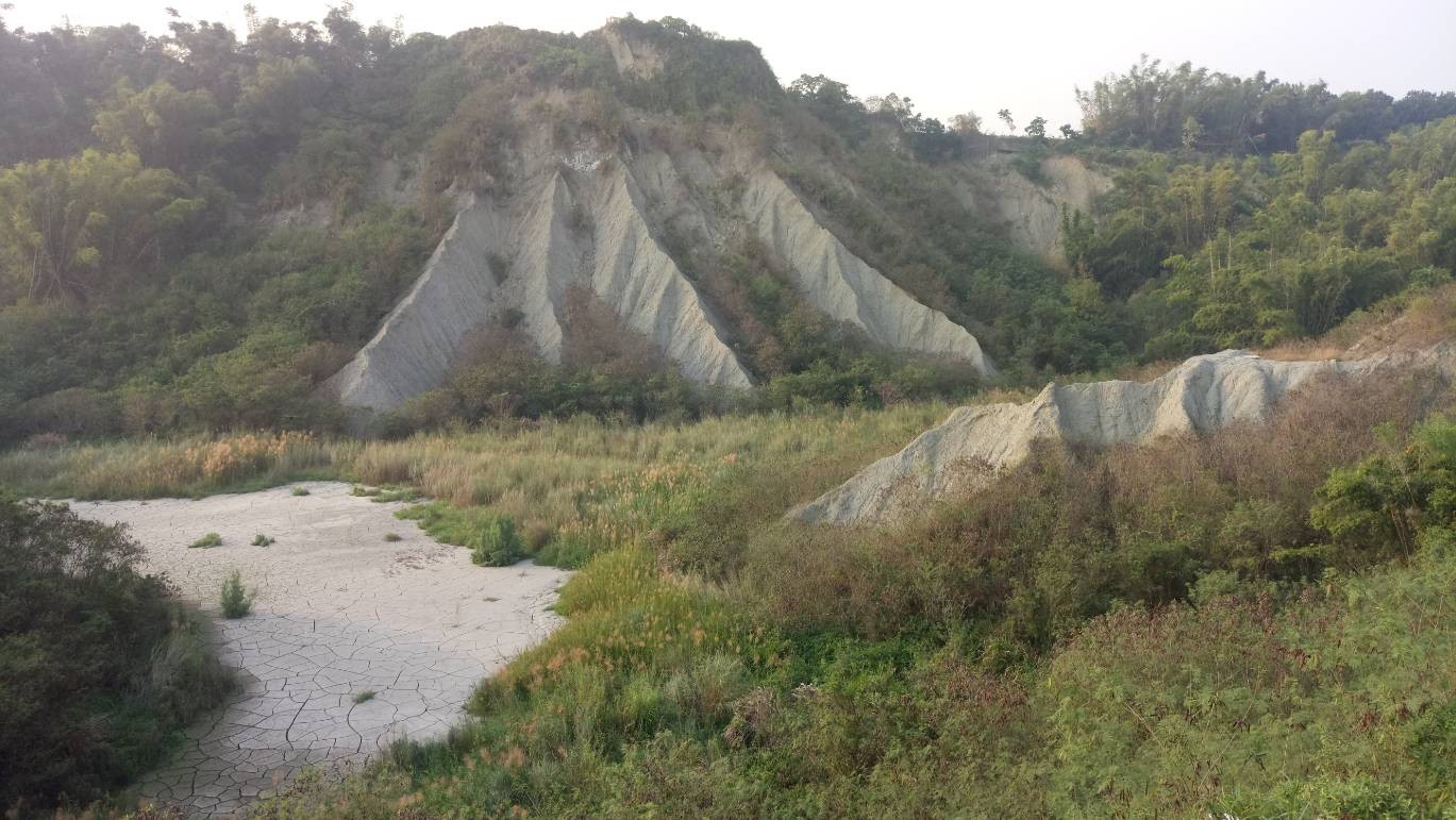 ▲台南市政府指出，將龍崎掩埋場暫定自然地景，依法有據，程序亦無違誤。（圖／記者林悅翻攝）