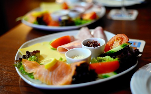 ▲▼圍爐,除夕,吃喝,晚餐,蔬菜。（圖／翻攝自pixabay）