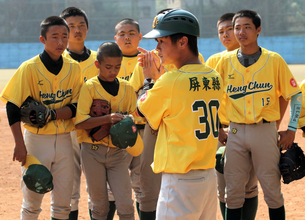 ▲老四川盃青少棒賽，總教練郭祖岑帶領恆春國中棒球隊連日在分組獲得二勝。。（圖／大會提供）