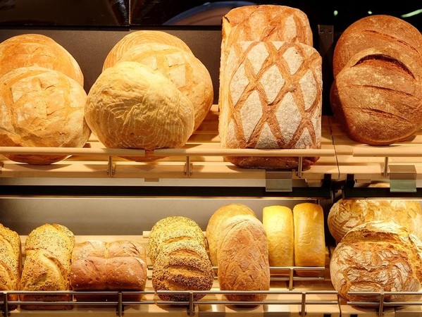 麵包原料內藏三大食安易燃點。（圖／食力提供）