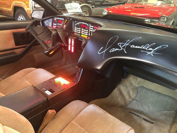 霹靂遊俠「伙計」中古車185萬開賣中　原車附贈李麥克親筆簽名（圖／翻攝自eBay）