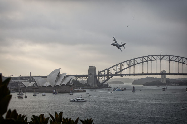 ▲▼澳洲皇家空軍在國慶日使用C-130J投熱誘導彈。（圖／翻攝自澳洲皇家空軍官網）