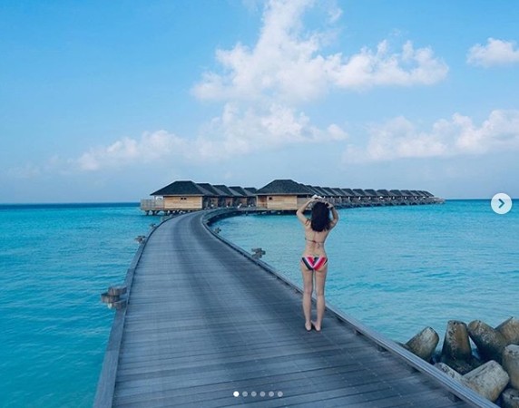 ▲梁靜茹近來飛往馬爾地夫度假，曬出一系列比基尼照。（圖／翻攝自梁靜茹Instagram）