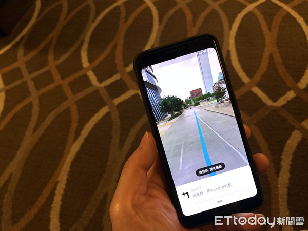 ▲Google Maps的AR導航實測：少了小狐狸防呆、但可期待近期更新 。（圖／記者洪聖壹攝）