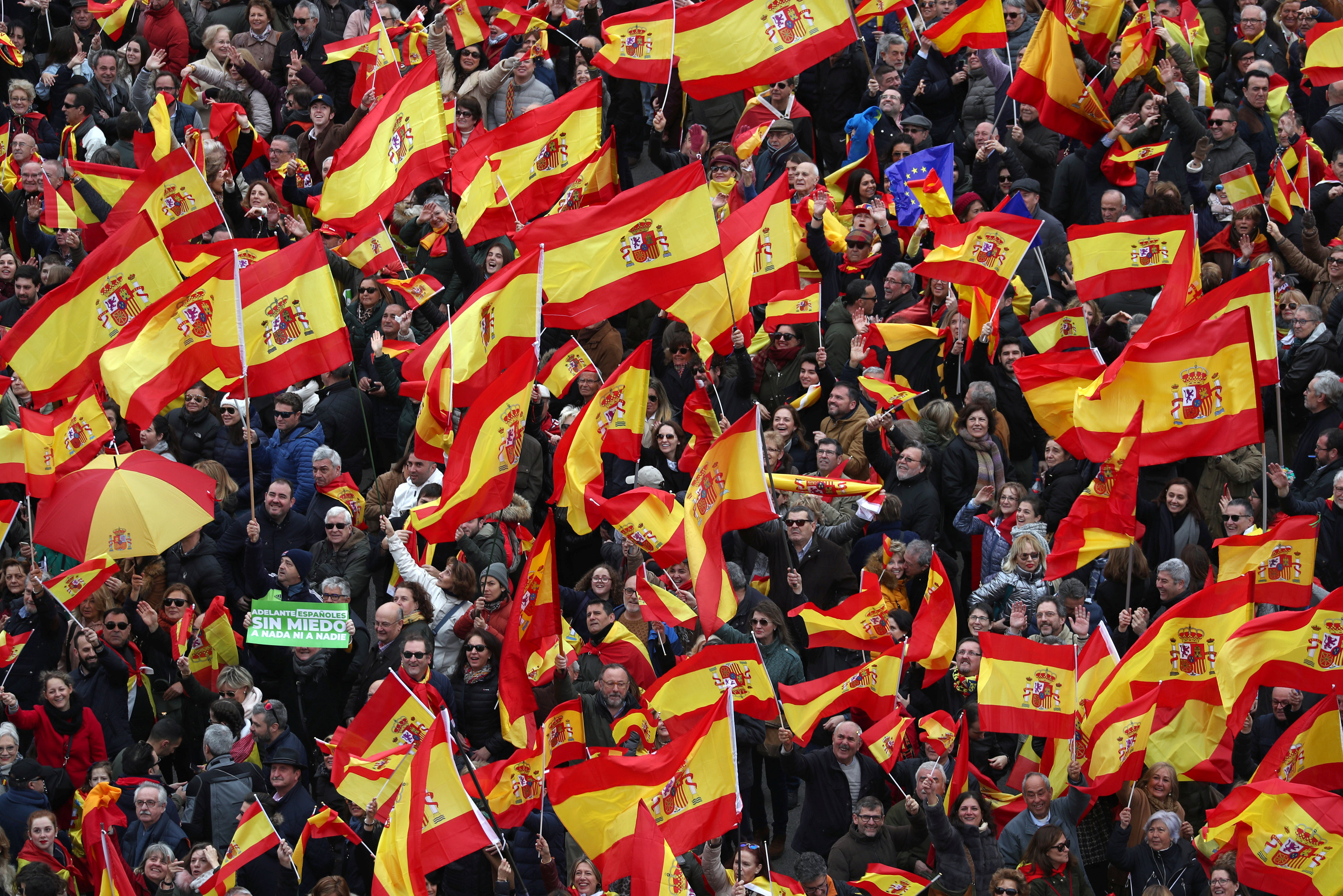 ▲▼ 西班牙右翼反對派呼籲抗議總統桑切斯對加泰羅尼亞的政策。（圖／路透）