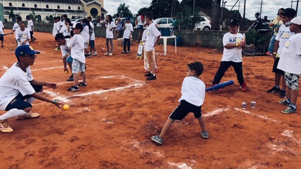 ▲大聯盟官方首次在巴西舉辦棒球活動「Play Ball」，期待出現棒壇內馬爾。（圖／翻攝自大聯盟推特）