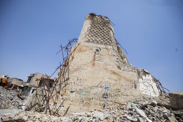 ▲▼ISIS破壞伊拉克摩蘇爾的清真寺建築。（圖／達志影像／美聯社）