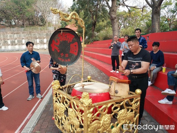 ▲浙江九獅圖首次來台表演準備中。（圖／記者馬叔安攝）