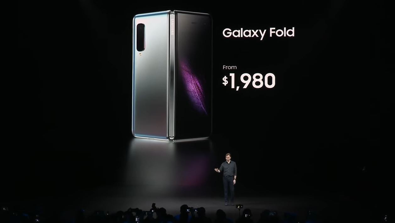 Galaxy Fold售價（圖／翻攝Youtube／Samsung）