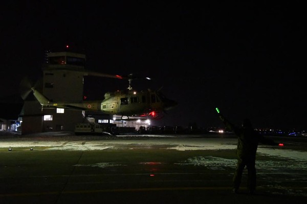 ▲▼自衛隊夜間緊急升空！北海道規模5.7強震　最大震度「6弱」。（圖／陸上自衛隊北部方面隊）