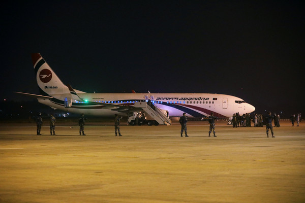 ▲▼孟加拉航空一架班機飛往杜拜時遭到劫機。（圖／路透）