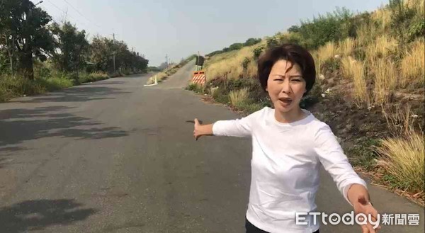 ▲死亡路段被里民戲稱為「台南地府通道」，立委陳亭妃促六河局立即改善。（圖／記者林悅翻攝）