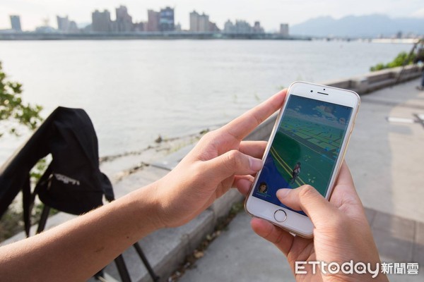 ▲▼▲人氣手遊《Pokémon GO》自8月6日台灣上市後，「抓寶」幾乎成為全民運動。（圖／記者季相儒提供）