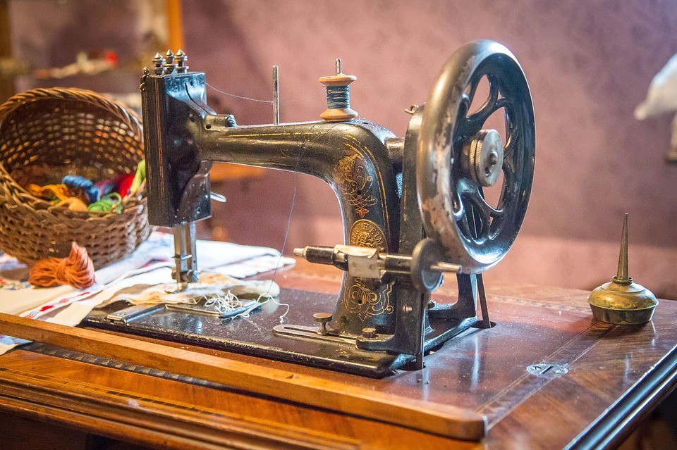 ▲▼裁縫機。（圖／取自免費圖庫pixabay）