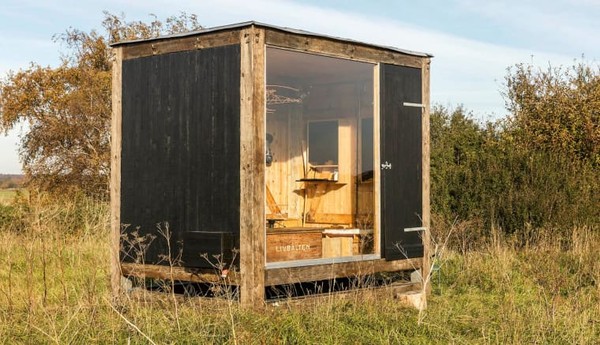 ▲建築師Anders Hermansen設計的丹麥小屋。（圖／翻攝Adam Schnack and Lars Gundersen官網）