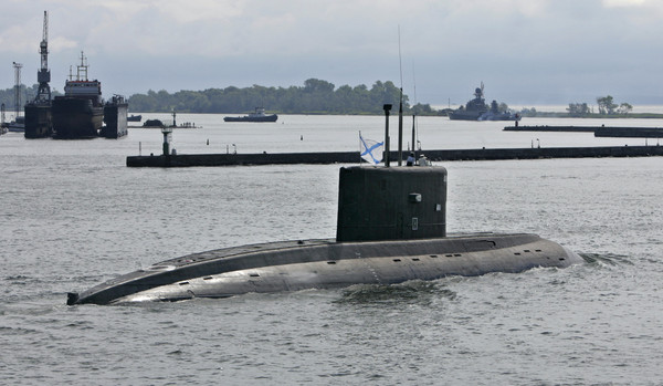 ▲▼俄羅斯海軍基洛級潛艇（Kilo class），號稱是最安靜的柴電潛艇。（圖／達志影像／美聯社）