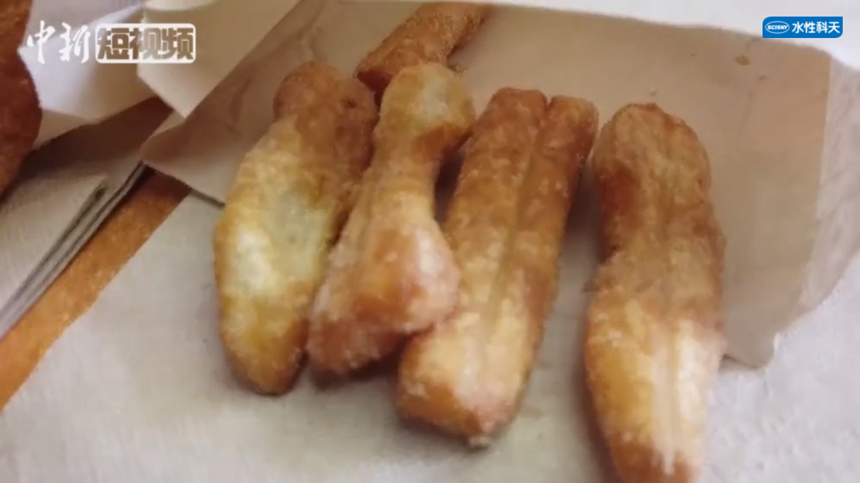 ▲有麥當勞「油條」之稱的Donut Sticks。（圖／翻攝自《中新社》）