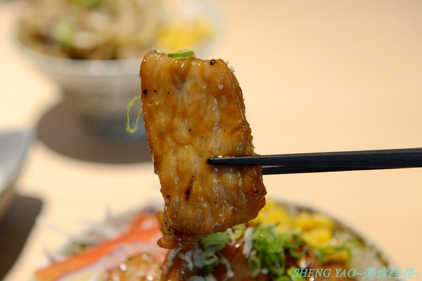 ▲台中「人人有丼吃」高CP值丼飯店。（圖／美食佳堯提供）