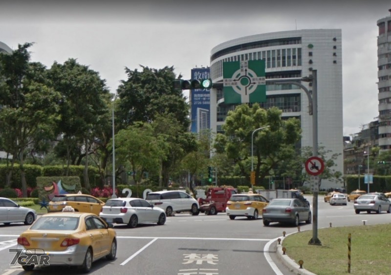 台北市仁愛圓環每年 223起車禍 動線超複雜成駕駛噩夢 Ettoday車雲 Ettoday新聞雲