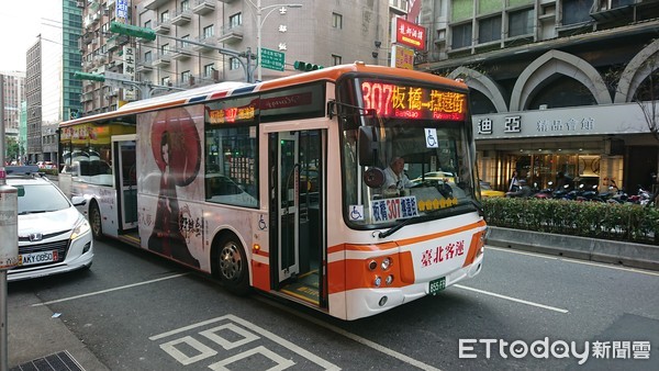 ▲▼首都客運307，公車。（圖／記者林敬旻攝）