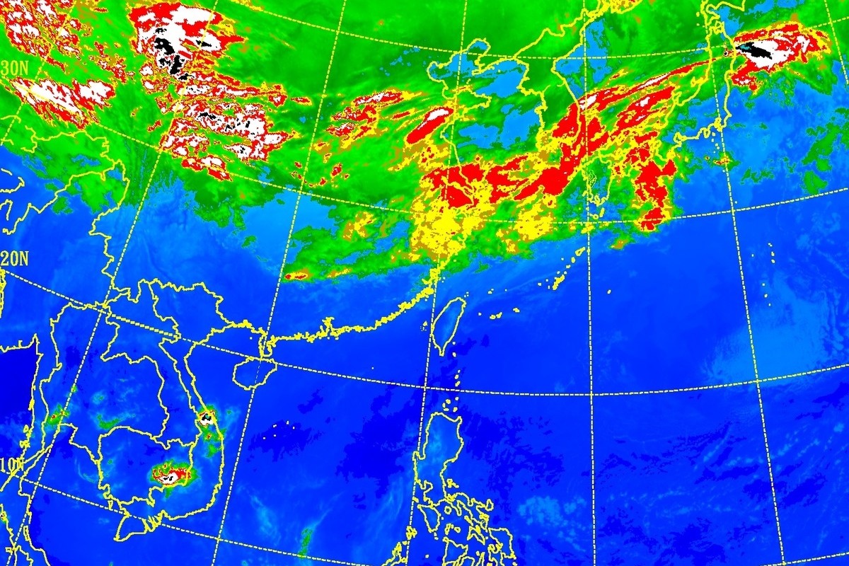 ▲▼春分降10℃回冬！3天2波冷空氣+強降雨　「一早醒來很有感」變天驟探16℃。（圖／中央氣象局）