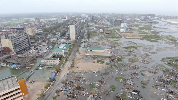 ▲▼莫三比克洪災，大城貝拉（Beira）幾乎被摧毀。（圖／路透）