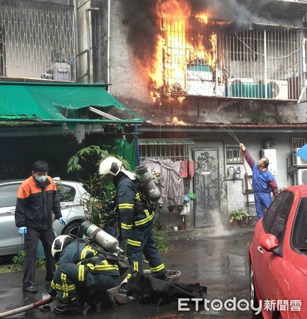▲▼北市長泰街火警。（圖／里長提供）