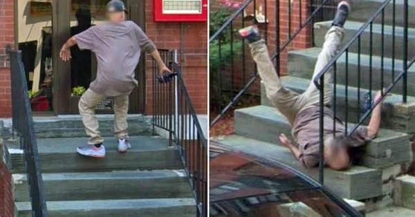 ▲Google街景無意中拍到一名男子從樓梯跌下來，四腳朝天的畫面。(圖／翻攝自Google街景）