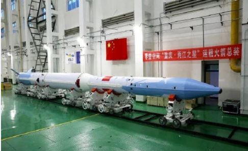 ▲▼OS-M運載火箭「重慶‧兩江之星」。（圖／翻攝自微博）