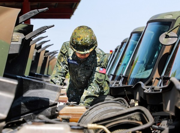 濱海城鎮要地行軍訓練/系列廿八