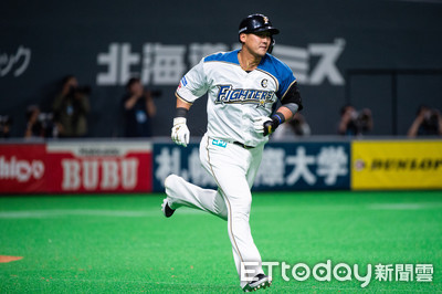 中田翔引退記者會泛淚 感謝恩師栗山英樹「暖心話」